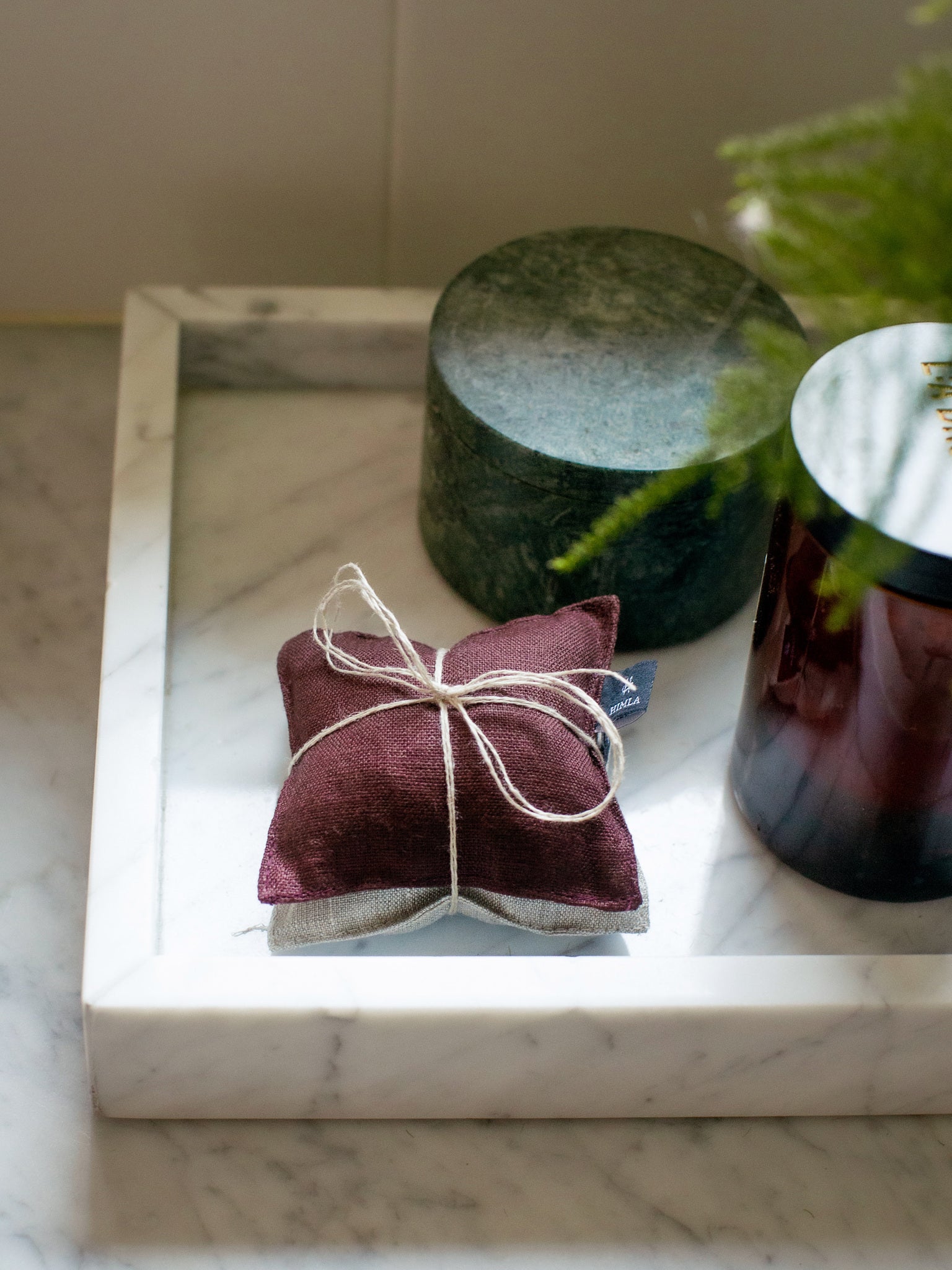 Lavendula Doftkudde Burgundy/Oatmeal | HIMLA