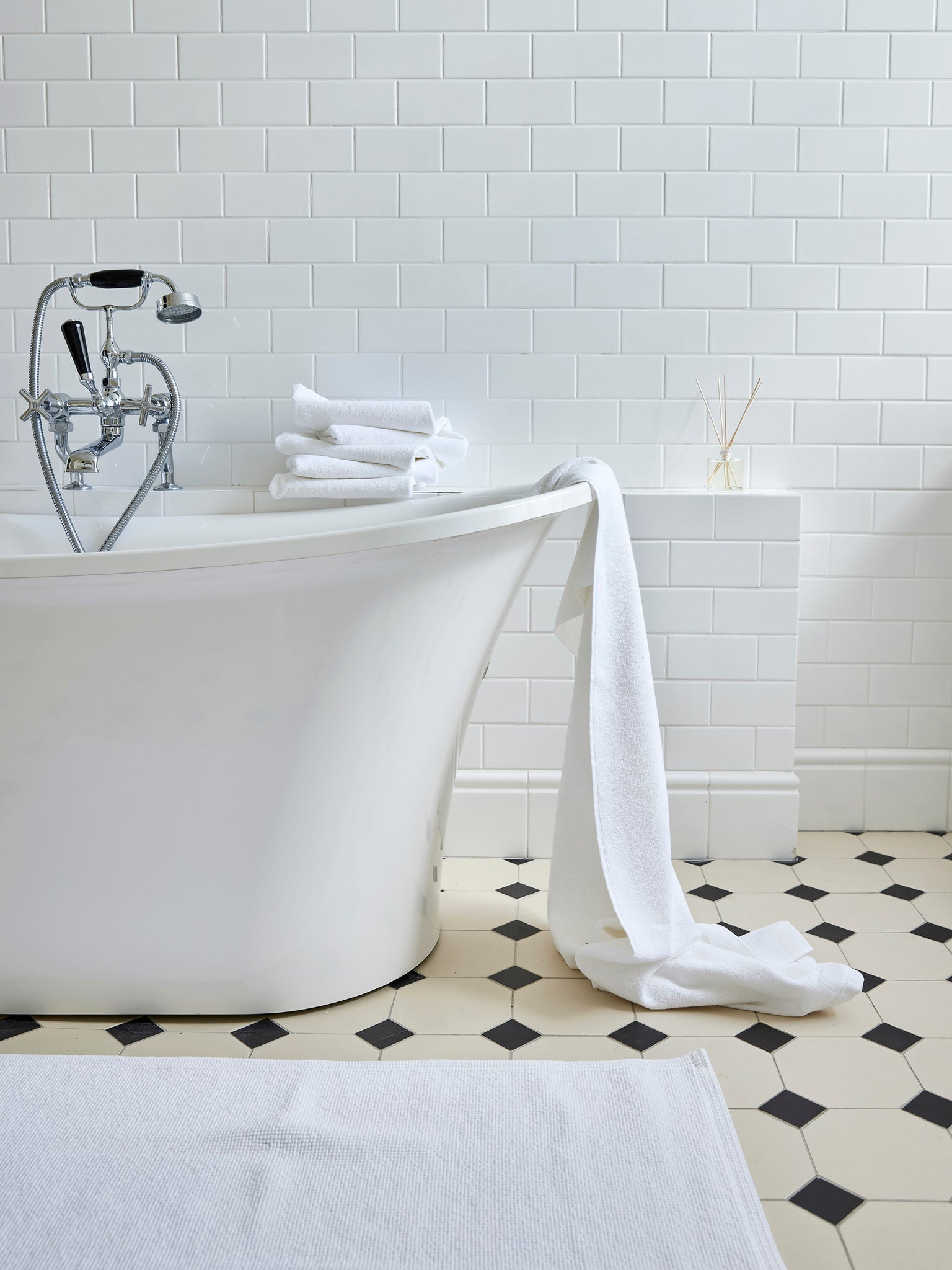 Lina Handduk White | HIMLA
