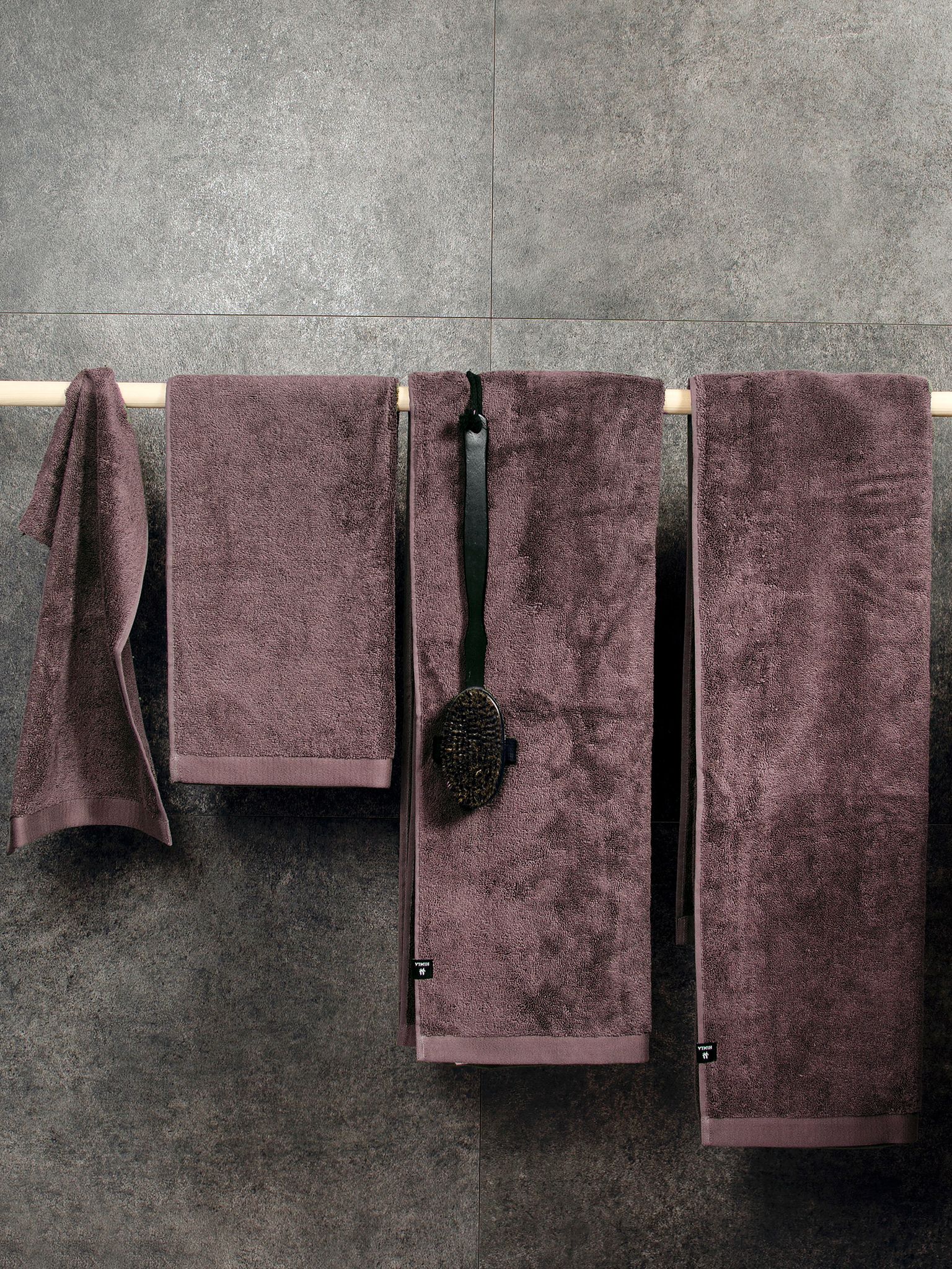 Maxime Handduk Maroon | HIMLA