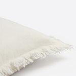 Merlin Kuddfodral Off-white 50x50 cm | HIMLA