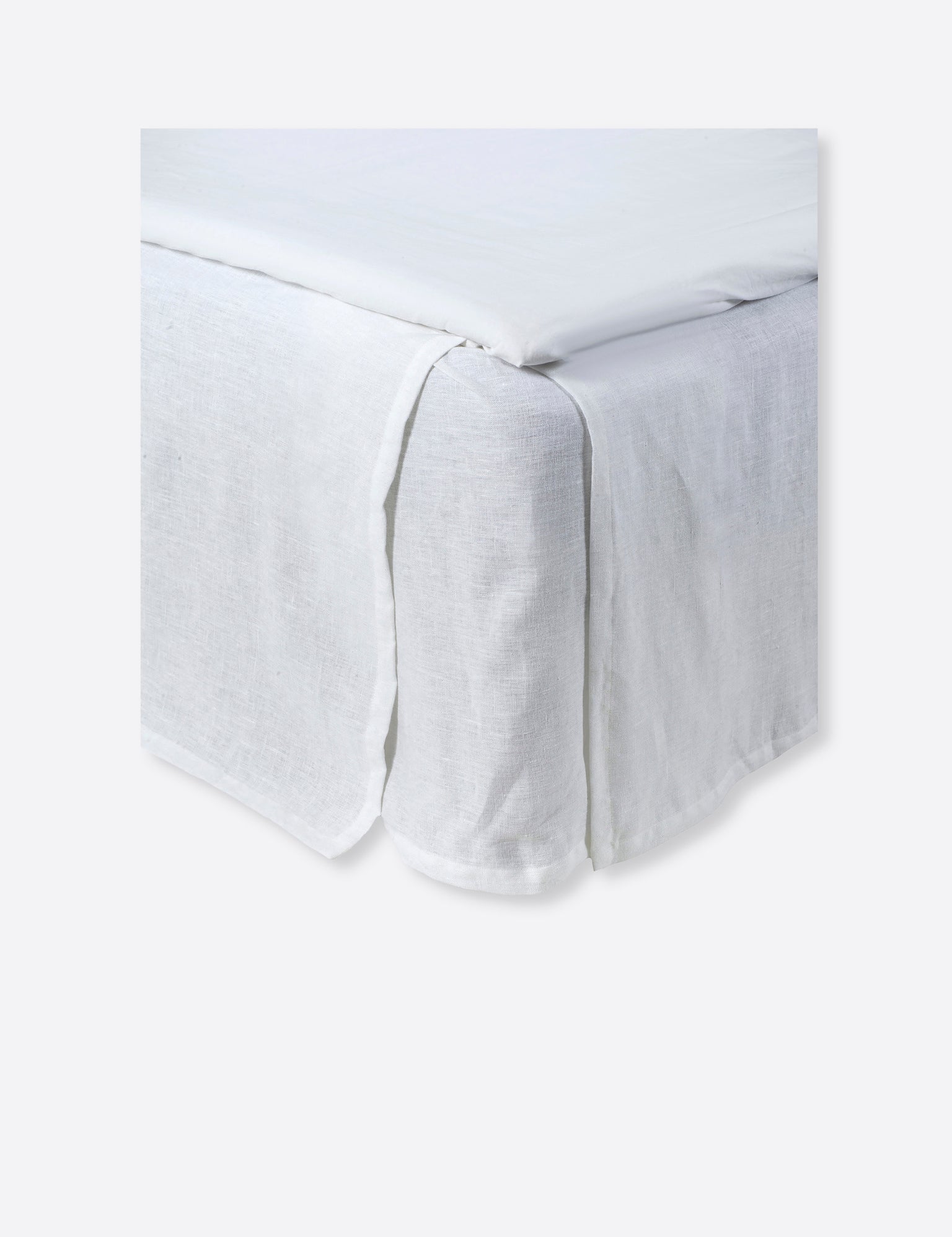 Miramar Måttbeställd Sängkappa White | HIMLA