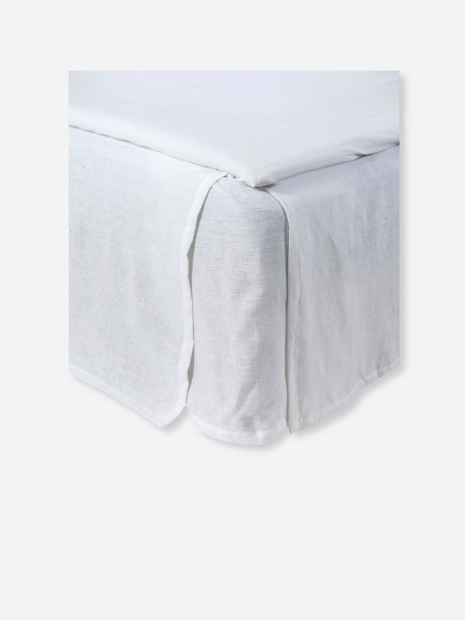 Miramar Måttbeställd Sängkappa White | HIMLA