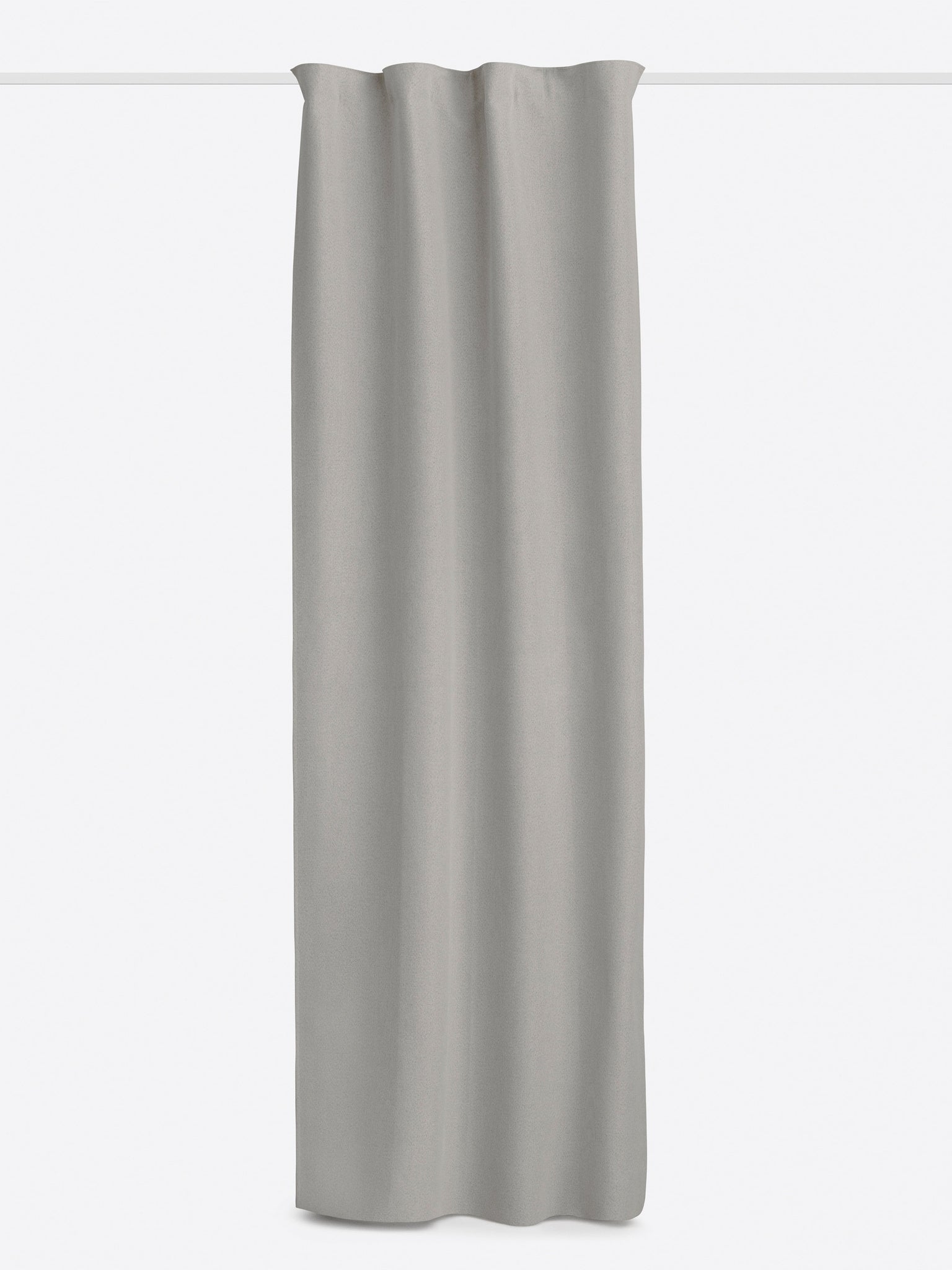 Nightfall Måttbeställd Mörkläggningsgardin Light grey | HIMLA