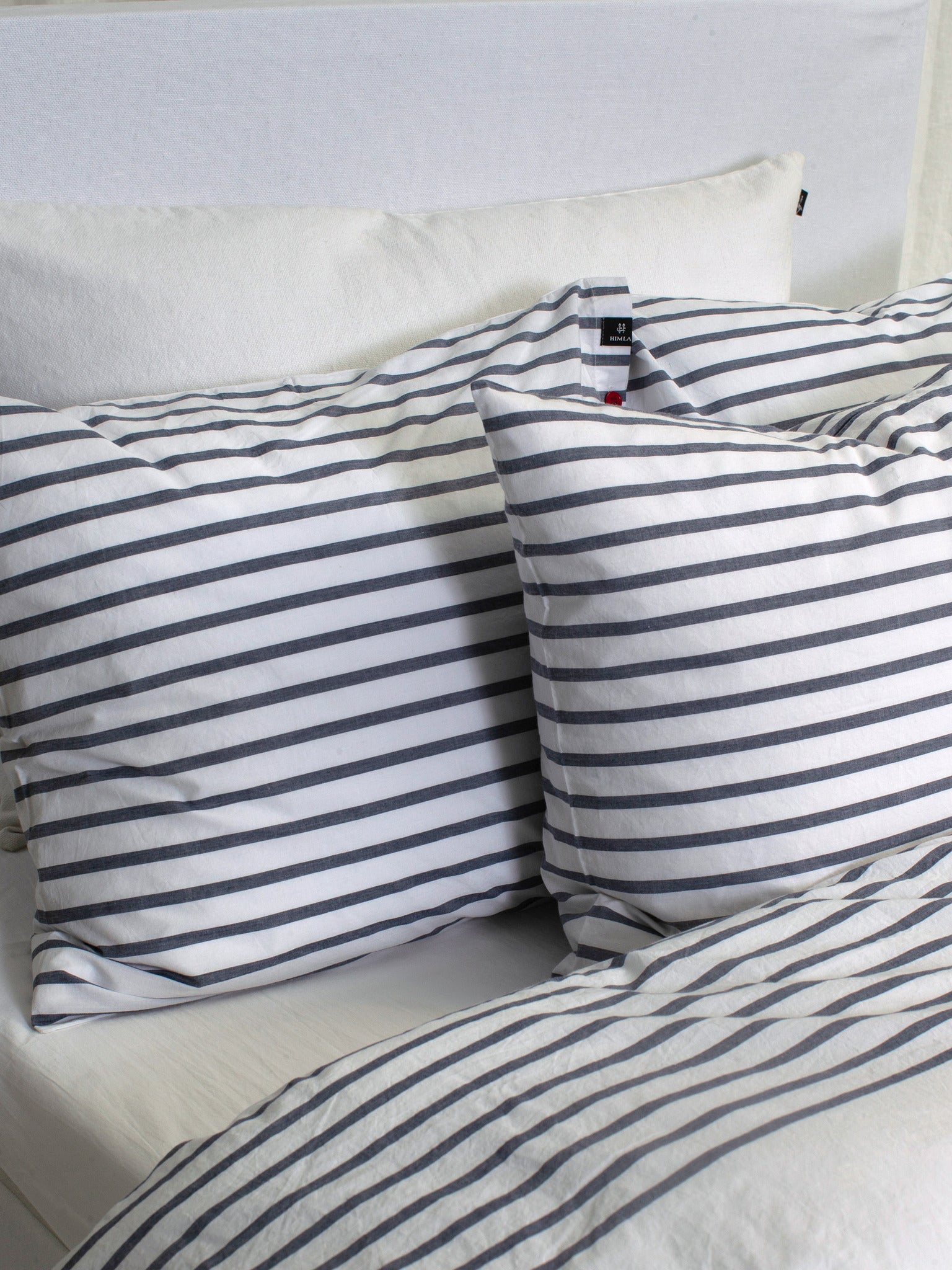 Pierre Örngott Navy | HIMLA