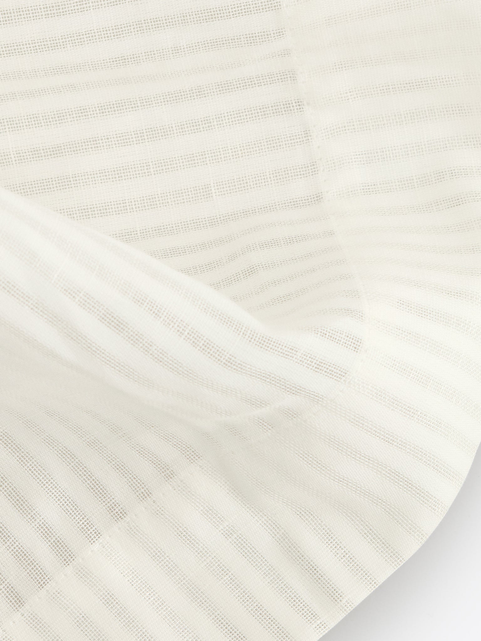 Siljan Gardin White | HIMLA