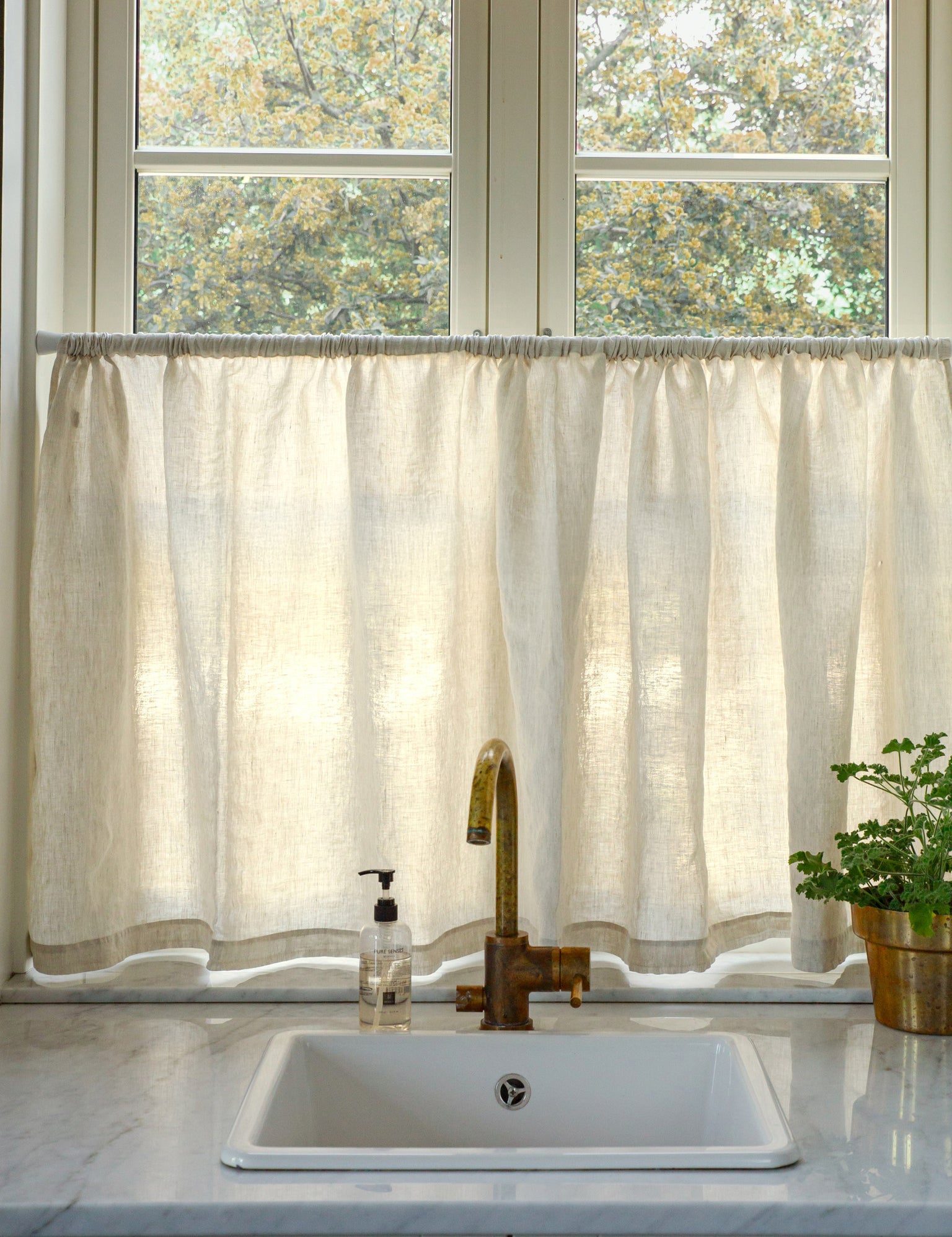 Sunrise Cafégardin / Gardinkappa Oatmeal | HIMLA