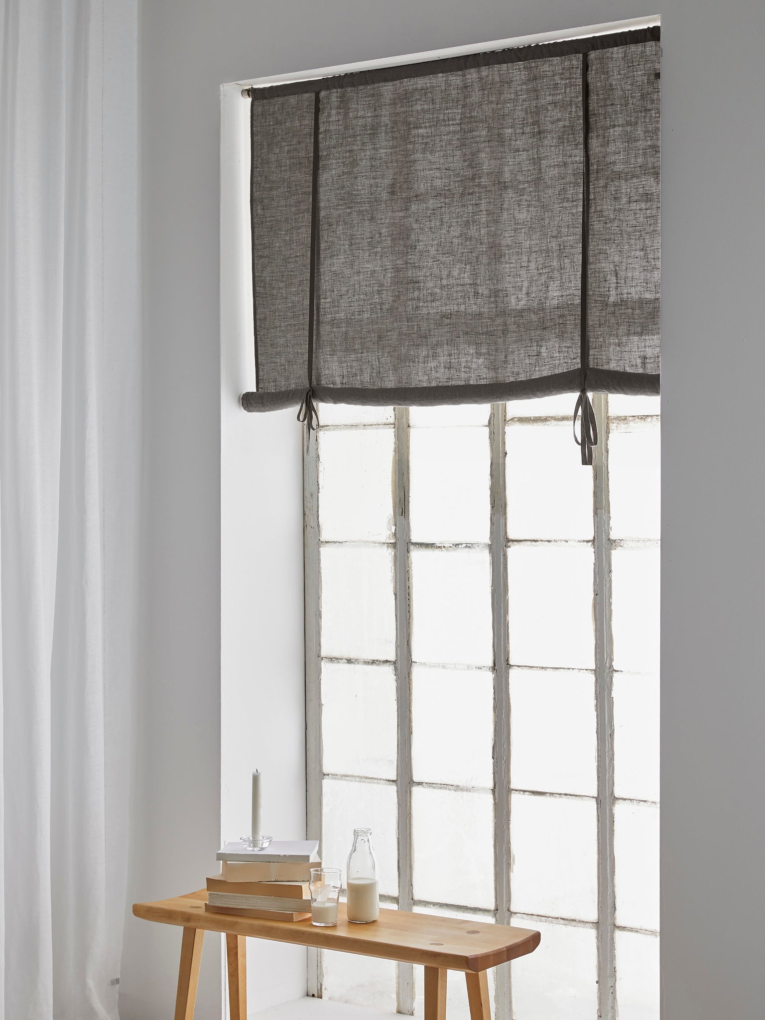 Sunshine Måttbeställd Knythissgardin Charcoal | HIMLA