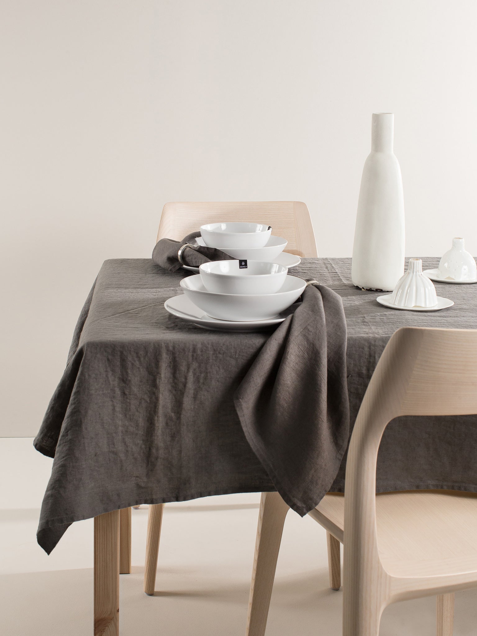 Sunshine Måttbeställd Duk Charcoal | HIMLA